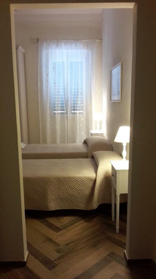 B&B Il Tabernacolo Firenze Bagian luar foto
